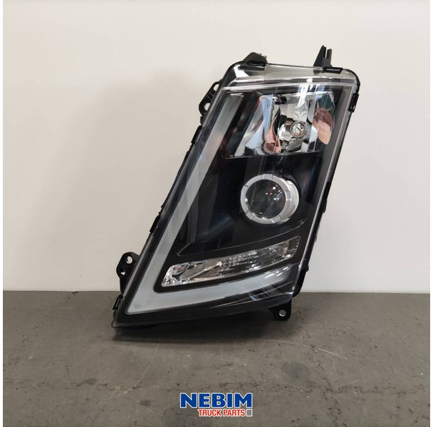 Volvo Volvo - 22239250 - Koplamp links FH16 Bi Xenon - Spare parts for Truck: picture 2 Volvo Volvo - 22239250 - Koplamp links FH16 Bi Xenon - Spare parts for Truck: picture 2
