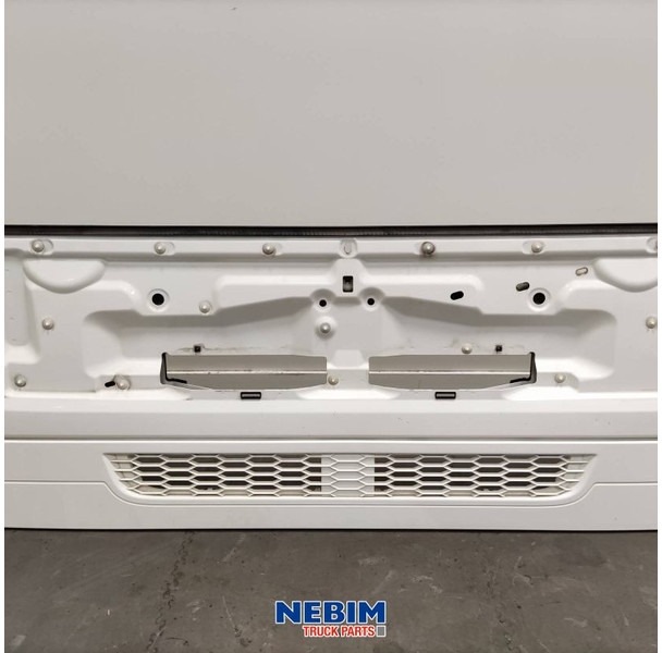 Volvo Volvo - 82437188 - Frontpaneel FM4 - Spare parts for Truck: picture 3 Volvo Volvo - 82437188 - Frontpaneel FM4 - Spare parts for Truck: picture 3