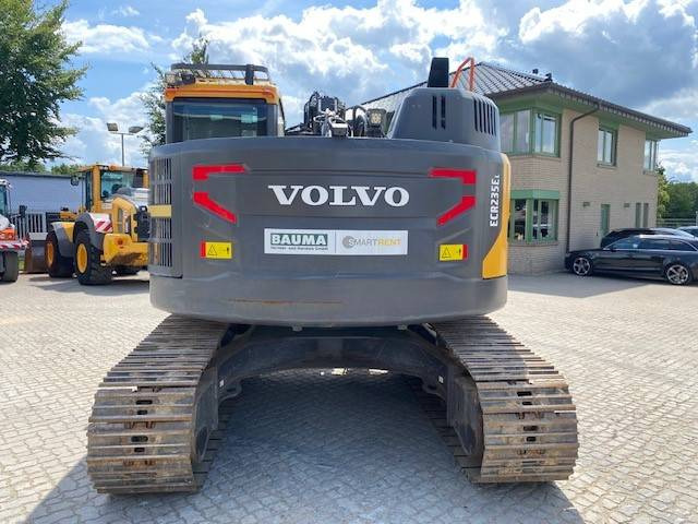 Volvo ECR 235 E L MIETE / RENTAL (12001016) - Crawler excavator: picture 4 Volvo ECR 235 E L MIETE / RENTAL (12001016) - Crawler excavator: picture 4