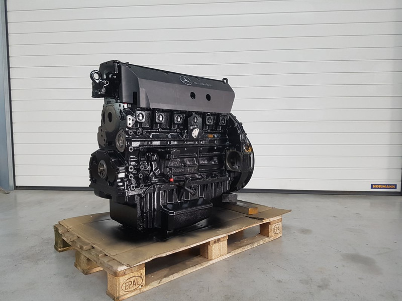 Mercedes-Benz OM906LA 906.991 LONG-BLOCK - Construction machinery: picture 2 Mercedes-Benz OM906LA 906.991 LONG-BLOCK - Construction machinery: picture 2