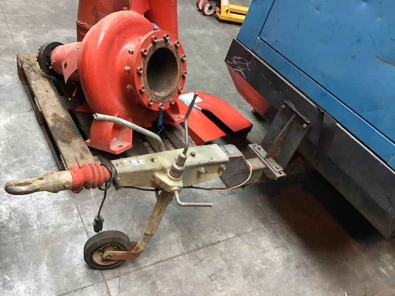 Iveco 1 USED - Water pump: picture 5 Iveco 1 USED - Water pump: picture 5