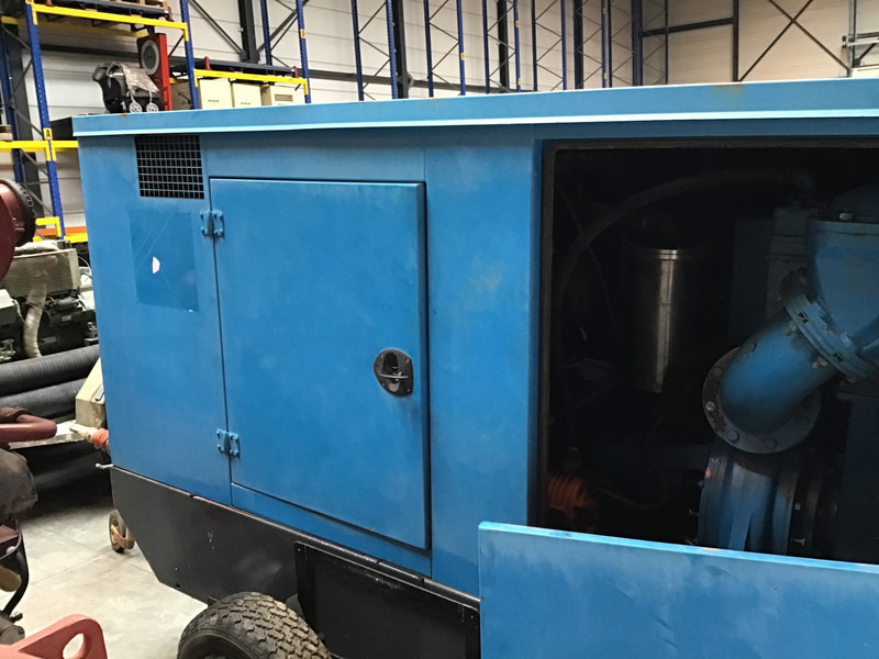 Iveco 8045SE POMP 580 M³/H USED - Water pump: picture 1 Iveco 8045SE POMP 580 M³/H USED - Water pump: picture 1