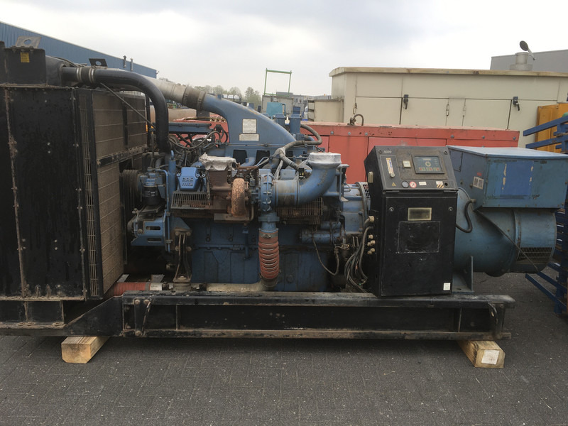 MTU LEROY-SOMER 49.1L9A C6/4 GENERATOR 825 KVA USED - Generator set: picture 1 MTU LEROY-SOMER 49.1L9A C6/4 GENERATOR 825 KVA USED - Generator set: picture 1