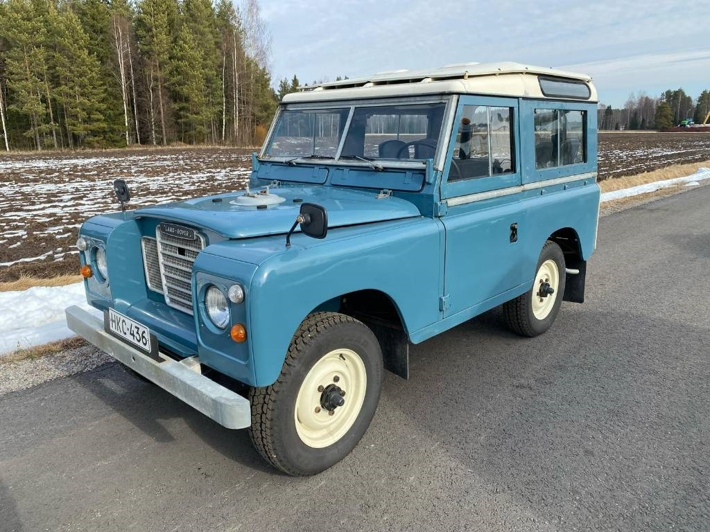 Land Rover Regular Station Wagon - Car: picture 1 Land Rover Regular Station Wagon - Car: picture 1