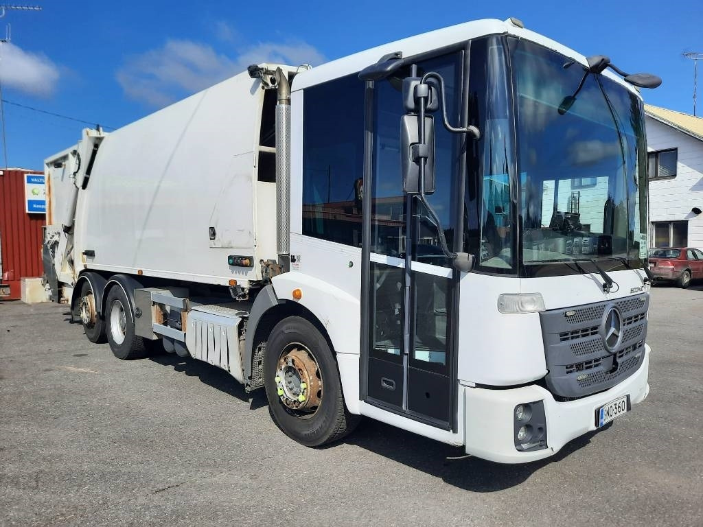 Mercedes-Benz Econic 2635 - Garbage truck: picture 2 Mercedes-Benz Econic 2635 - Garbage truck: picture 2