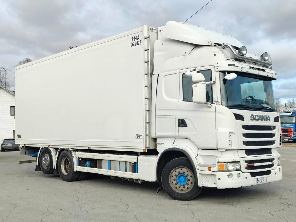 Scania R-500 6x2 4900 - Box truck: picture 2 Scania R-500 6x2 4900 - Box truck: picture 2