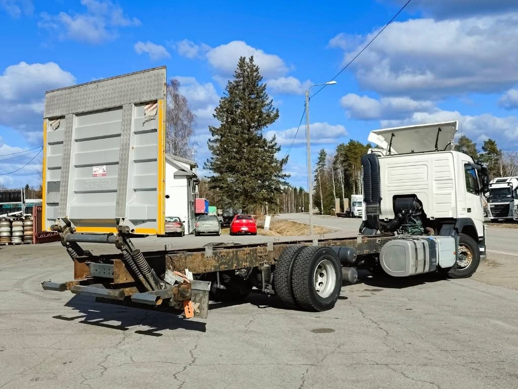 Volvo FM 11 - Cab chassis truck: picture 3 Volvo FM 11 - Cab chassis truck: picture 3