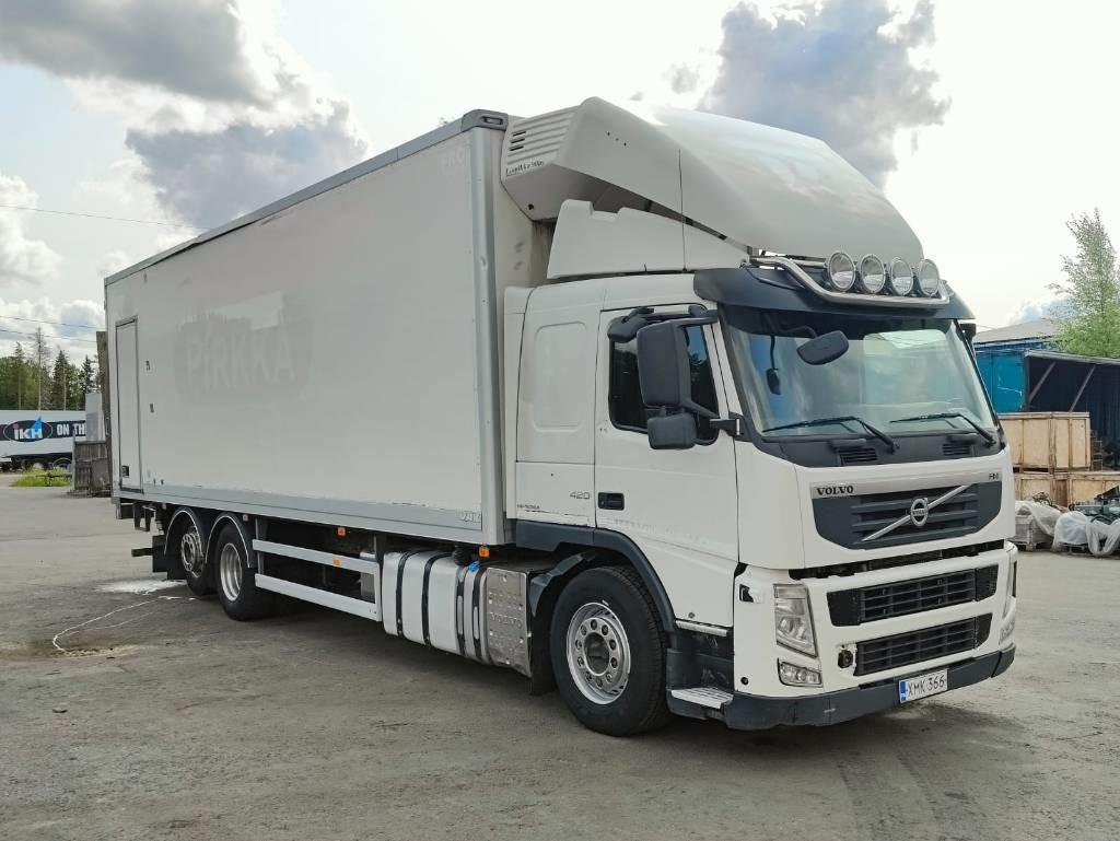 Volvo FM 13 - Refrigerator truck: picture 2 Volvo FM 13 - Refrigerator truck: picture 2
