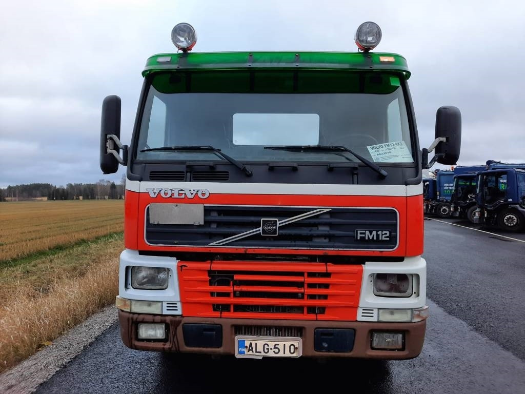 Volvo FM12 - Container transporter/ Swap body truck: picture 3 Volvo FM12 - Container transporter/ Swap body truck: picture 3