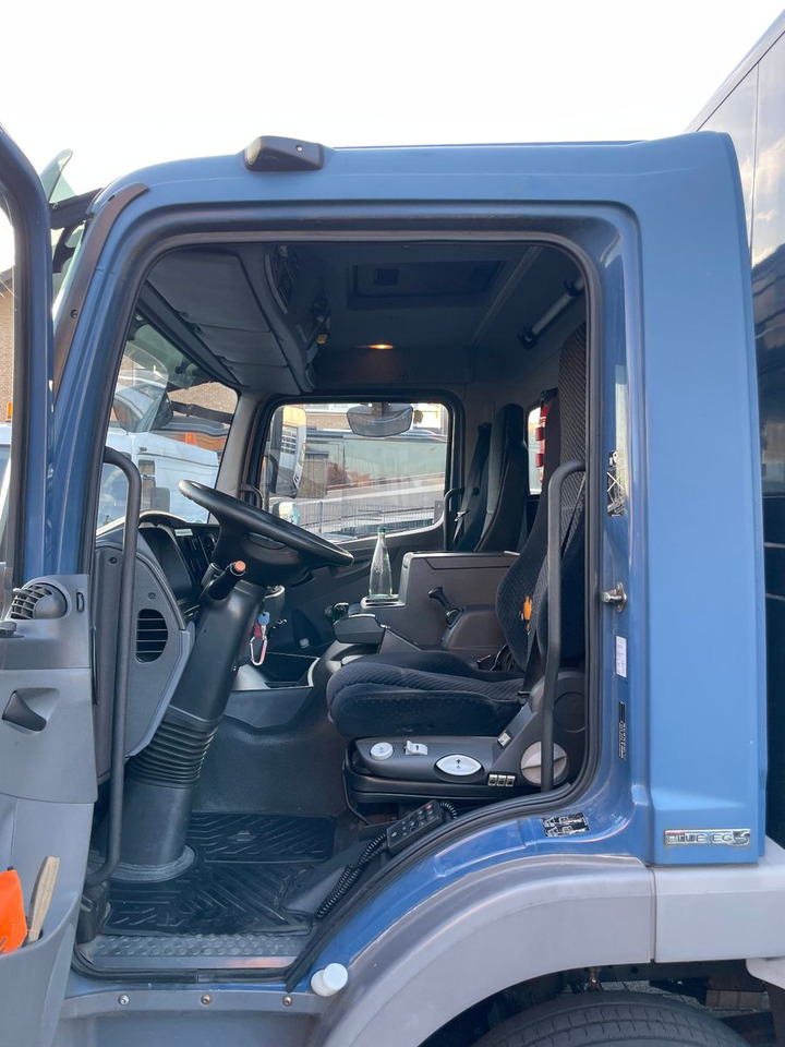 Box truck Mercedes-Benz Atego 2 6-Zyl. 4x2 1224 Klima, Radstand: 3.56m.: picture 15 Box truck Mercedes-Benz Atego 2 6-Zyl. 4x2 1224 Klima, Radstand: 3.56m.: picture 15