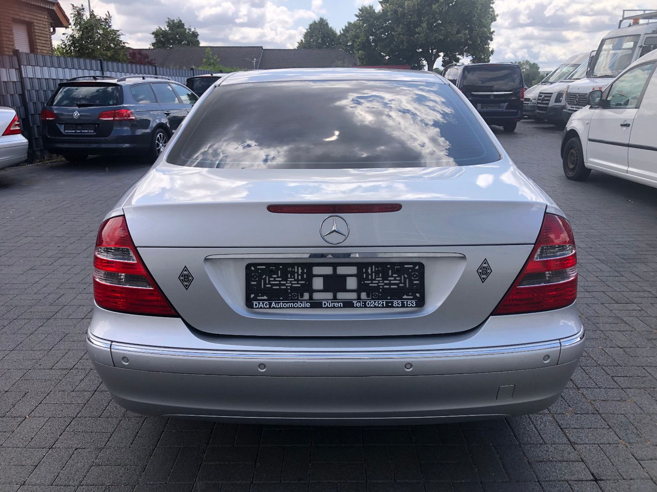 Sedan Mercedes-Benz E 240 E -Klasse Lim. Elegance: picture 6