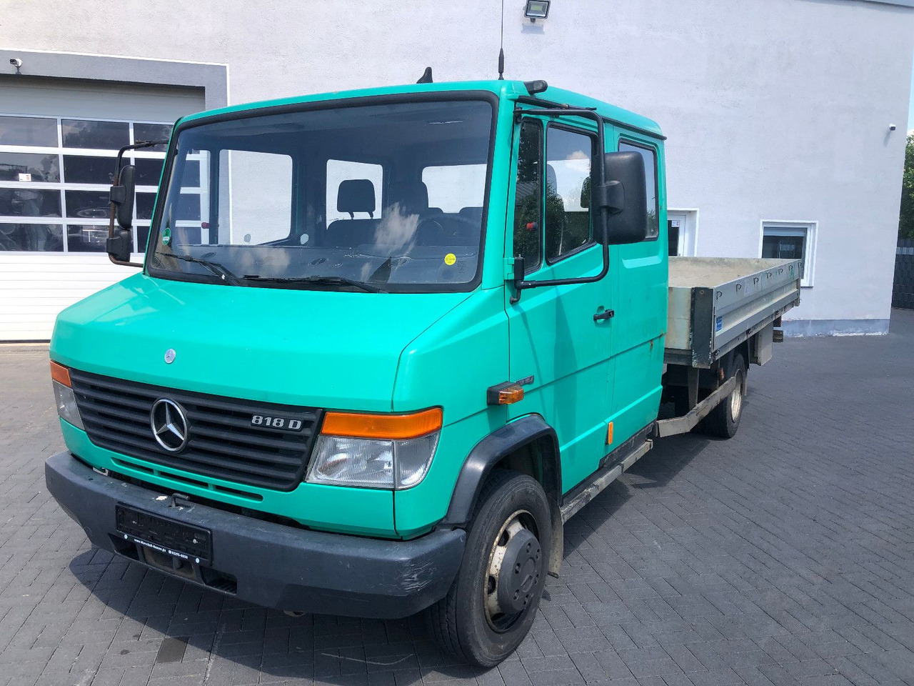 Mercedes-Benz Vario 818 D, DoKa - Flatbed van, Combi van: picture 1 Mercedes-Benz Vario 818 D, DoKa - Flatbed van, Combi van: picture 1