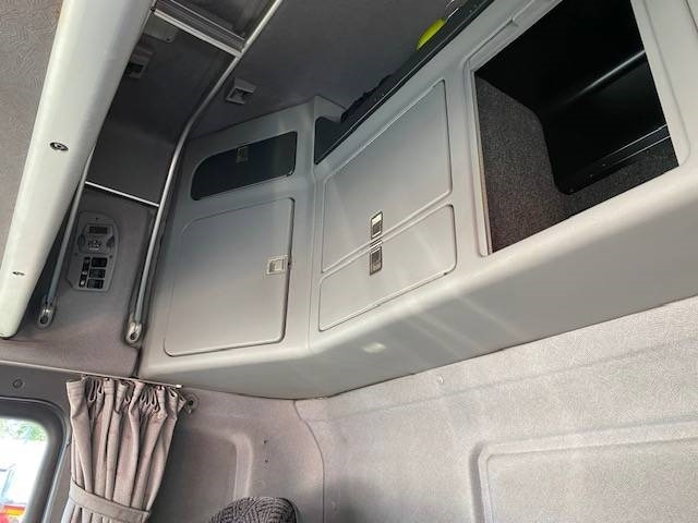 Scania R 164, 6x2 - Tractor unit: picture 5 Scania R 164, 6x2 - Tractor unit: picture 5