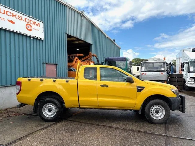 Ford Ranger 2.2TDCI 4x4 SUPERCAB PICK-UP (APK/TUV 11-2026!) (6 GEARS MANUAL GEARBOX / AIRCONDITIONING / ETC!!) RANGER 2.2TDCI 4x4 SUPERCAB P - Pickup truck: picture 4 Ford Ranger 2.2TDCI 4x4 SUPERCAB PICK-UP (APK/TUV 11-2026!) (6 GEARS MANUAL GEARBOX / AIRCONDITIONING / ETC!!) RANGER 2.2TDCI 4x4 SUPERCAB P - Pickup truck: picture 4