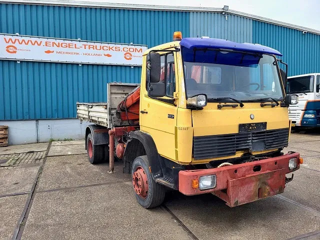 Mercedes-Benz 1117 K (6-CILINDER) KIPPER WITH FERRARI CRANE (FULL STEEL SUSPENSION / MANUAL GEARBOX / P.T.O.) - Tipper, Crane truck: picture 2 Mercedes-Benz 1117 K (6-CILINDER) KIPPER WITH FERRARI CRANE (FULL STEEL SUSPENSION / MANUAL GEARBOX / P.T.O.) - Tipper, Crane truck: picture 2