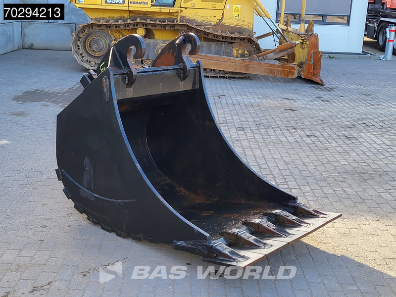 Ebco CW40 CW40 - 1100 mm - Bucket - Attachment: picture 2 Ebco CW40 CW40 - 1100 mm - Bucket - Attachment: picture 2