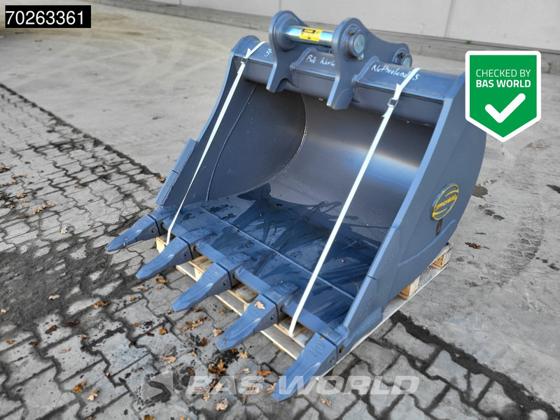 Strickland 13T - Attachment: picture 1 Strickland 13T - Attachment: picture 1