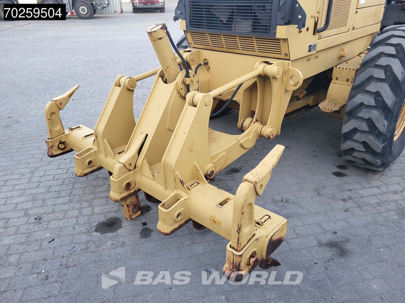 Grader Caterpillar 140M: picture 13