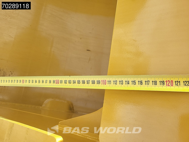 New Crawler excavator Caterpillar 323 D3: picture 14