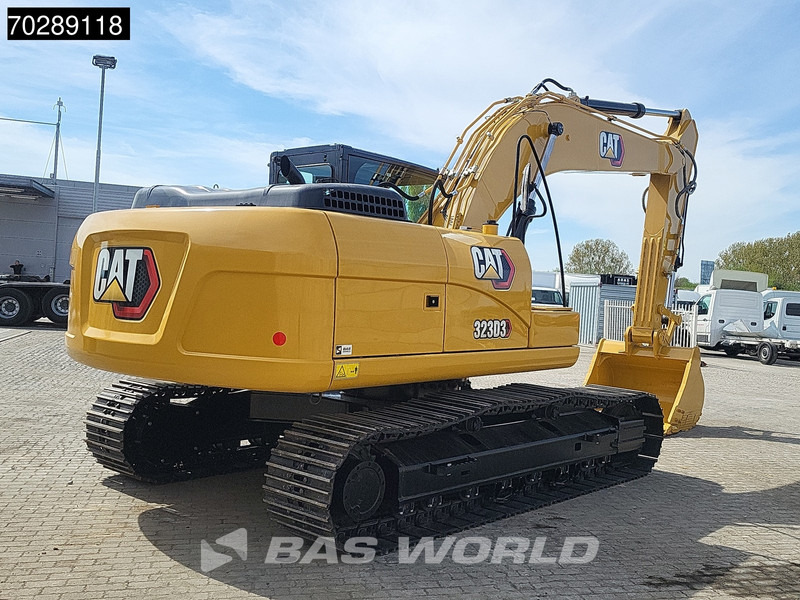 New Crawler excavator Caterpillar 323 D3: picture 6
