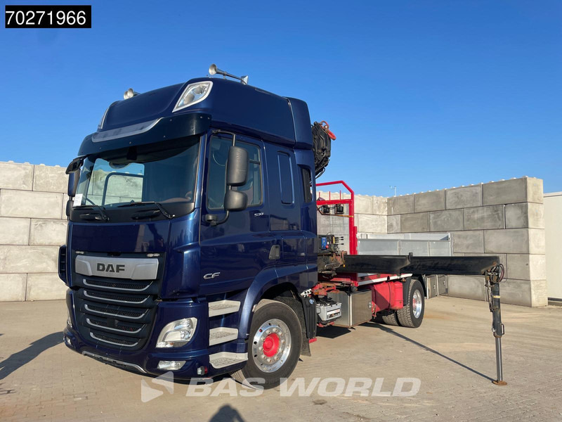 Dropside/ Flatbed truck, Crane truck DAF CF 530 4X2 HMF 1820-RC Kran Crane Retarder Space cab Euro 6: picture 7