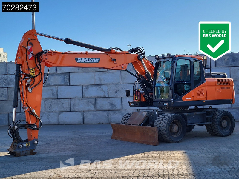 Doosan DX190W-5 - Wheel excavator: picture 1 Doosan DX190W-5 - Wheel excavator: picture 1