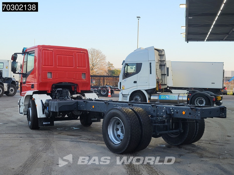 Iveco Eurocargo 180E280 4X2 NEW! 18T chassis 2018 production Euro 6 - Cab chassis truck: picture 2 Iveco Eurocargo 180E280 4X2 NEW! 18T chassis 2018 production Euro 6 - Cab chassis truck: picture 2