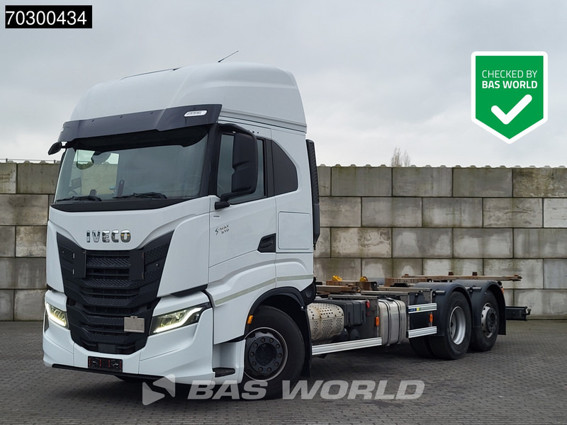 Iveco S-Way 510 6X2 Retarder Full Air Lift Axle BDF Euro 6 - Container transporter/ Swap body truck: picture 1 Iveco S-Way 510 6X2 Retarder Full Air Lift Axle BDF Euro 6 - Container transporter/ Swap body truck: picture 1