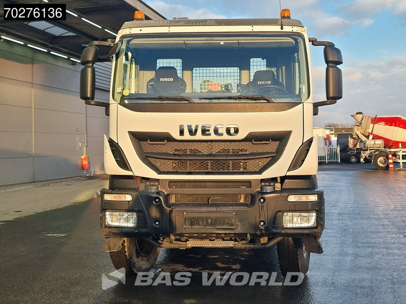 Dropside/ Flatbed truck, Crane truck Iveco Trakker 360 6X4 Palfinger PK 18502 SH D Kran Crane Big axle Euro 6: picture 13