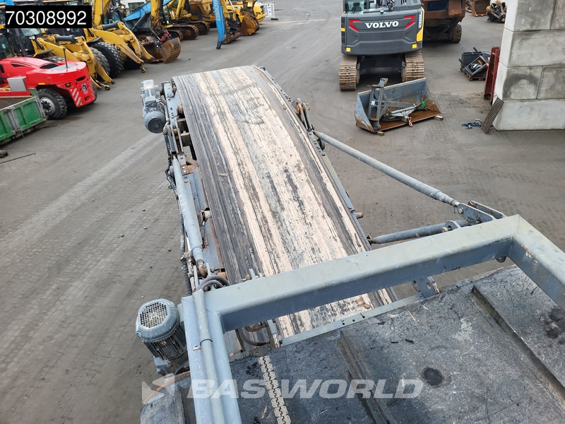 Mobile crusher Kleemann MC100 R Dutch Machine: picture 19 Mobile crusher Kleemann MC100 R Dutch Machine: picture 19