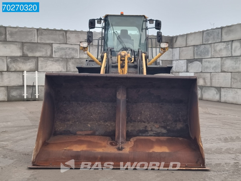 Komatsu WA380-6 - Wheel loader: picture 5 Komatsu WA380-6 - Wheel loader: picture 5
