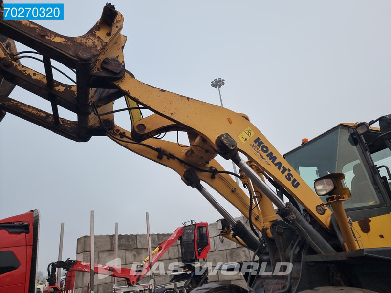 Wheel loader Komatsu WA380-6: picture 11