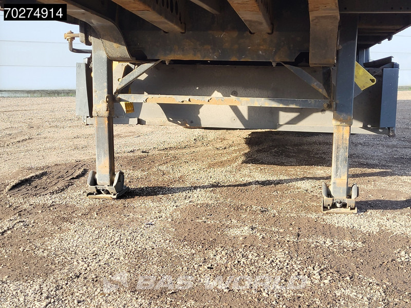 Curtainsider semi-trailer Krone SD 3 axles Forklift Lift+Lenkachse Kooiaap Palettenkasten SAF Sliding Roof: picture 12 Curtainsider semi-trailer Krone SD 3 axles Forklift Lift+Lenkachse Kooiaap Palettenkasten SAF Sliding Roof: picture 12