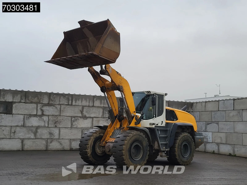 Liebherr L576 - Wheel loader: picture 2 Liebherr L576 - Wheel loader: picture 2