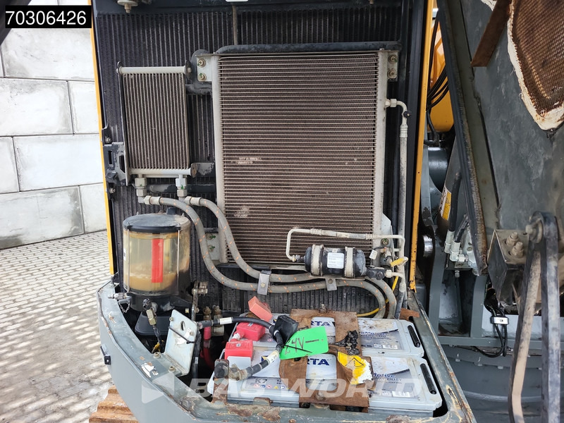 Crawler excavator Liebherr R926 Compact Tiltrotator: picture 15