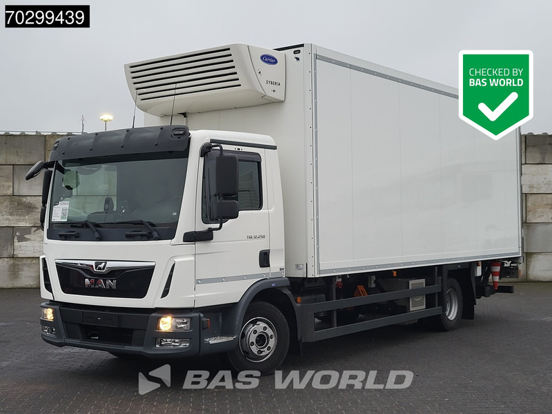 MAN TGL 12.250 TGL 4X2 Carrier TRS ECO-Drive 25 Syberia 1500kg Ladebordwand Automatic Euro 6 - Refrigerator truck: picture 1 MAN TGL 12.250 TGL 4X2 Carrier TRS ECO-Drive 25 Syberia 1500kg Ladebordwand Automatic Euro 6 - Refrigerator truck: picture 1