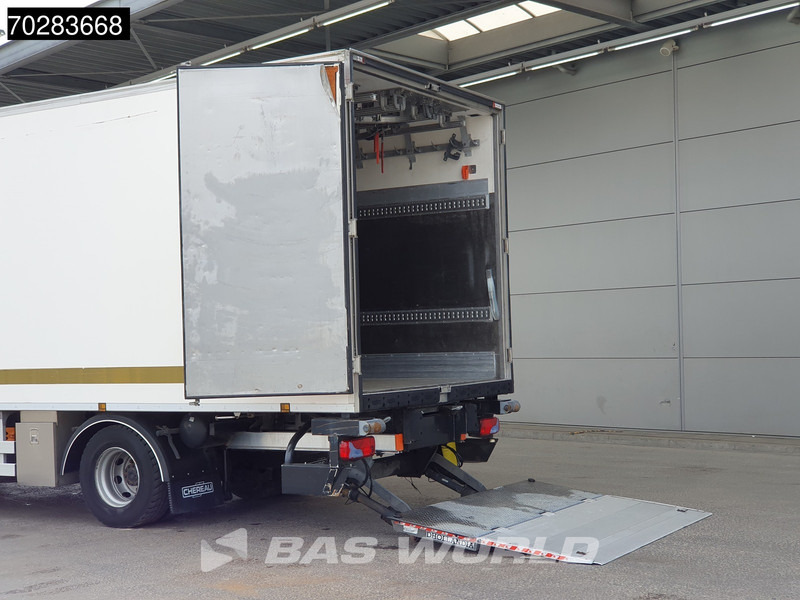 Refrigerator truck MAN TGM 15.250 4X2 Carrier Supra 850 Cooler Tailgate Euro 6: picture 8