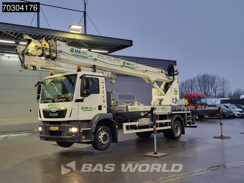 MAN TGM 18.250 44mtrs Böcker AK44/4000 Telescopic crane Manual Euro 6 - Rough terrain crane: picture 2 MAN TGM 18.250 44mtrs Böcker AK44/4000 Telescopic crane Manual Euro 6 - Rough terrain crane: picture 2