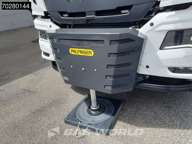 New Dropside/ Flatbed truck, Crane truck MAN TGS 35.520 8X4 Palfinger PK135.002 TEC 7 Kran Crane Hydrodrive Lift+steering axle Navi LED Euro 6: picture 18 New Dropside/ Flatbed truck, Crane truck MAN TGS 35.520 8X4 Palfinger PK135.002 TEC 7 Kran Crane Hydrodrive Lift+steering axle Navi LED Euro 6: picture 18