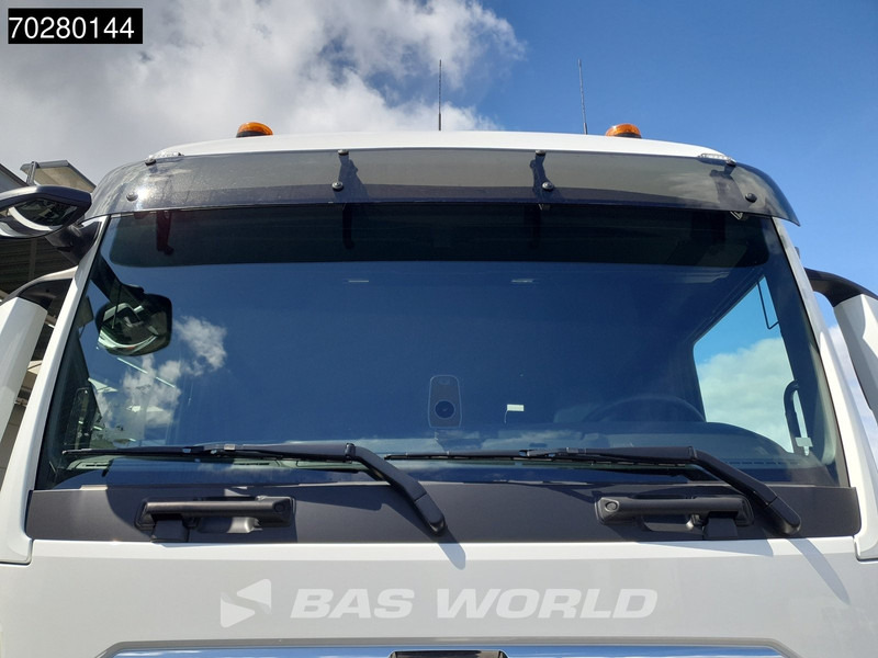 New Dropside/ Flatbed truck, Crane truck MAN TGS 35.520 8X4 Palfinger PK135.002 TEC 7 Kran Crane Hydrodrive Lift+steering axle Navi LED Euro 6: picture 16 New Dropside/ Flatbed truck, Crane truck MAN TGS 35.520 8X4 Palfinger PK135.002 TEC 7 Kran Crane Hydrodrive Lift+steering axle Navi LED Euro 6: picture 16