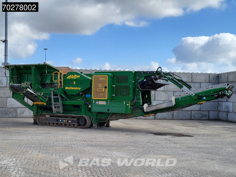 MCCLOSKEY J40 V2 - Mobile crusher: picture 2 MCCLOSKEY J40 V2 - Mobile crusher: picture 2