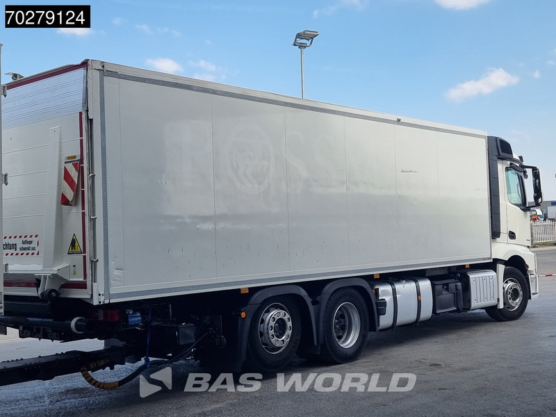Mercedes-Benz Actros 2543 6X2 Lift+steering Axle Retarder ACC Navi Ladebordwand Euro 6 - Refrigerator truck: picture 5 Mercedes-Benz Actros 2543 6X2 Lift+steering Axle Retarder ACC Navi Ladebordwand Euro 6 - Refrigerator truck: picture 5