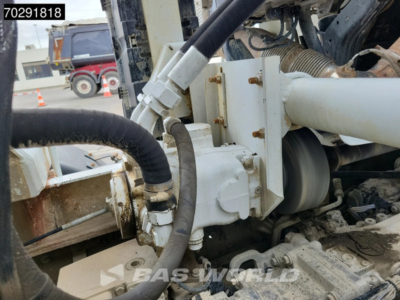 Concrete mixer truck Mercedes-Benz Actros 3241 8X4 9m3 Stetter Steelsuspension 3-Pedals Retarder Euro 4: picture 16 Concrete mixer truck Mercedes-Benz Actros 3241 8X4 9m3 Stetter Steelsuspension 3-Pedals Retarder Euro 4: picture 16