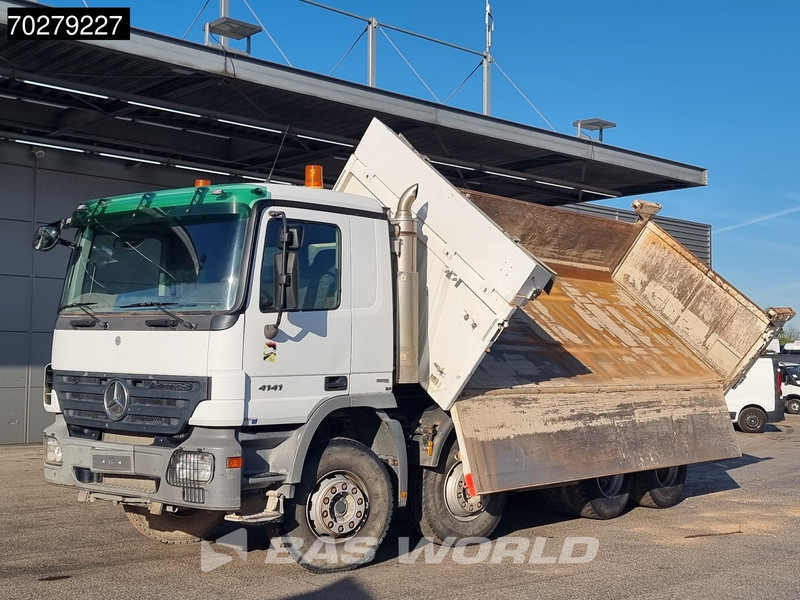 Mercedes-Benz Actros 4141 8X4 12m3 Meiller 2-way tipper steelsuspension Euro 4 - Tipper: picture 3 Mercedes-Benz Actros 4141 8X4 12m3 Meiller 2-way tipper steelsuspension Euro 4 - Tipper: picture 3