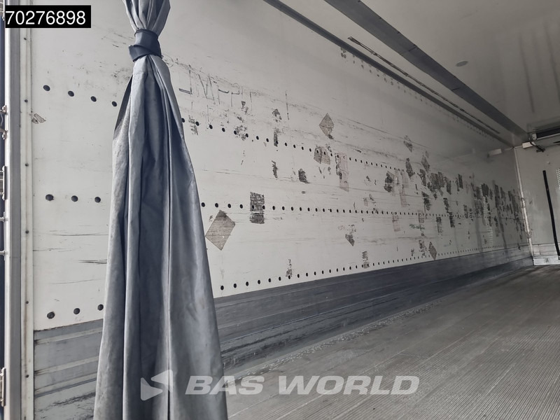 Refrigerator truck Mercedes-Benz Antos 2746 6X2 Carrier Supra 1250 Silent Mt ladebordwand Lift+Lenkachse Euro 6: picture 6 Refrigerator truck Mercedes-Benz Antos 2746 6X2 Carrier Supra 1250 Silent Mt ladebordwand Lift+Lenkachse Euro 6: picture 6