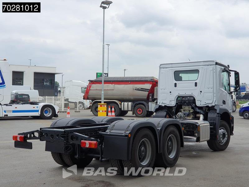 New Cab chassis truck Mercedes-Benz Arocs 2636 6X4 NEW chassis Flange PTO Big-Axle Steelsuspension Euro 6: picture 5