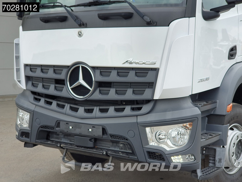 New Cab chassis truck Mercedes-Benz Arocs 2636 6X4 NEW chassis Flange PTO Big-Axle Steelsuspension Euro 6: picture 8