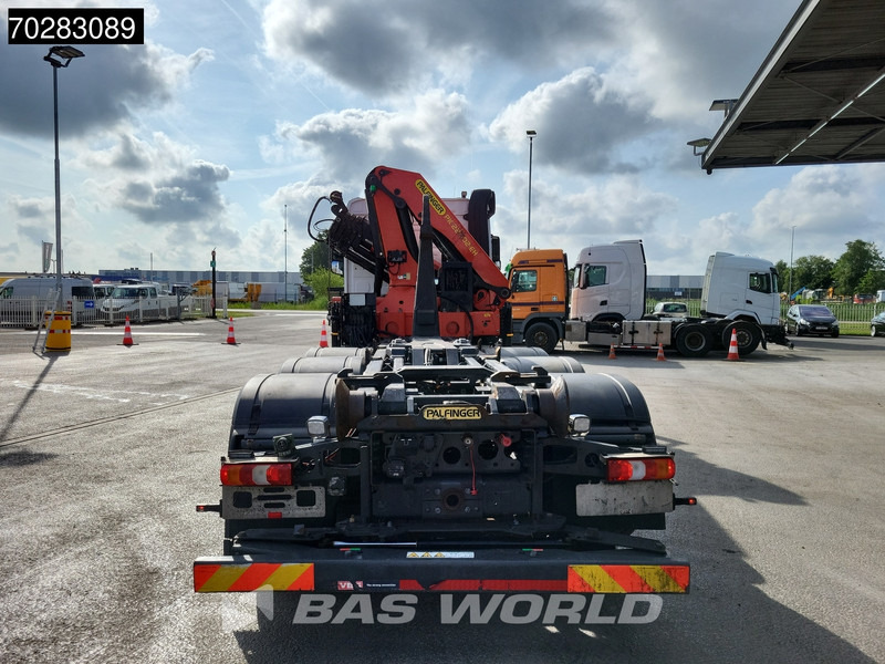 Hook lift truck, Crane truck Mercedes-Benz Arocs 3245 Actros 8X4 Palfinger PK22002 EH Crane 17tons hooklift Big-Axle Lift+Lenkachse Navi Euro 6: picture 13
