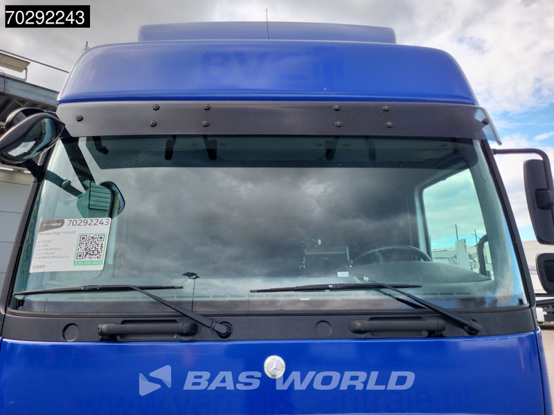 Container transporter/ Swap body truck Mercedes-Benz Atego 1529 Atego 4X2 15tons NL-Truck BDF superstructure Manual Euro 5: picture 16