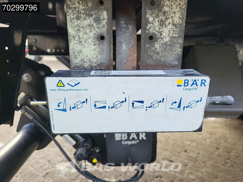 Box truck Mercedes-Benz Atego 818 4X2 8tonner Automatic 1000kg Ladebordwand Euro 6: picture 17